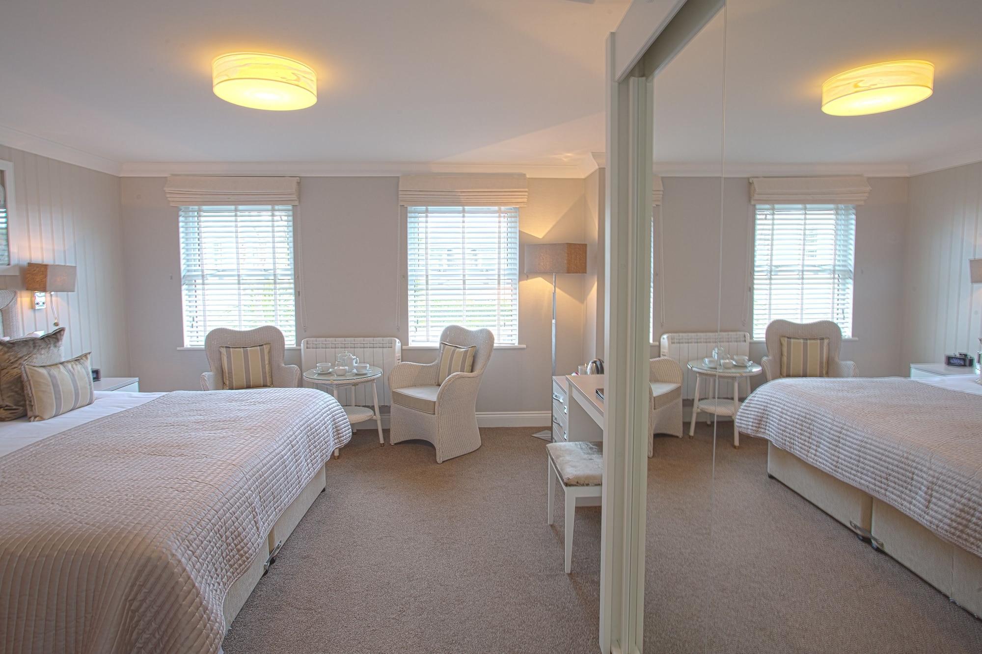 Hotel La Place St Aubin Eksteriør billede