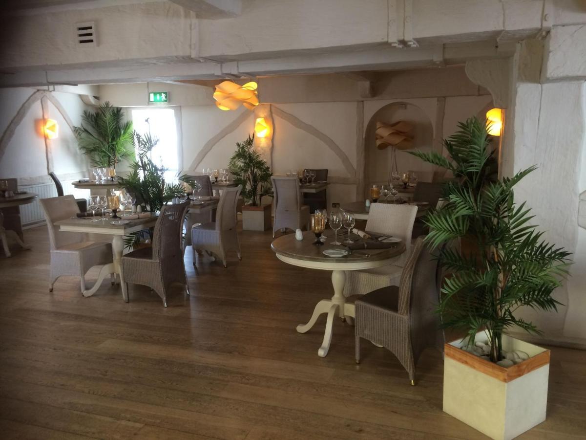 Hotel La Place St Aubin Eksteriør billede